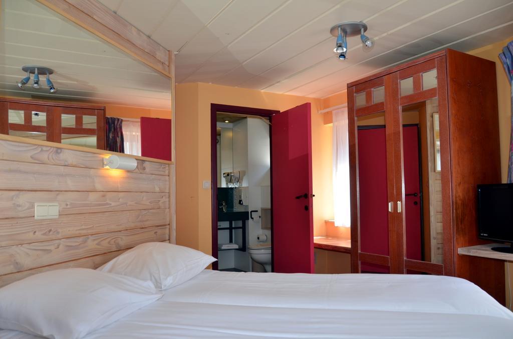 Hotel Les Arcades - La-Roche-En-Ardenne المظهر الخارجي الصورة